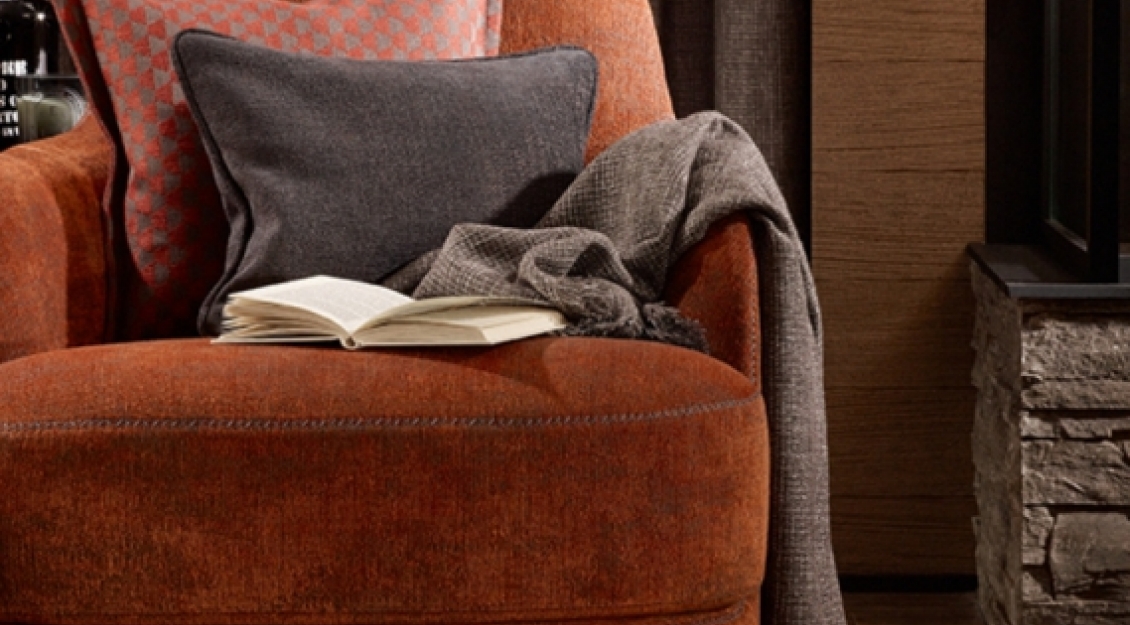 CHALET lUXE, Sessel DIVAN; Kissen LAVERA & DIVAN