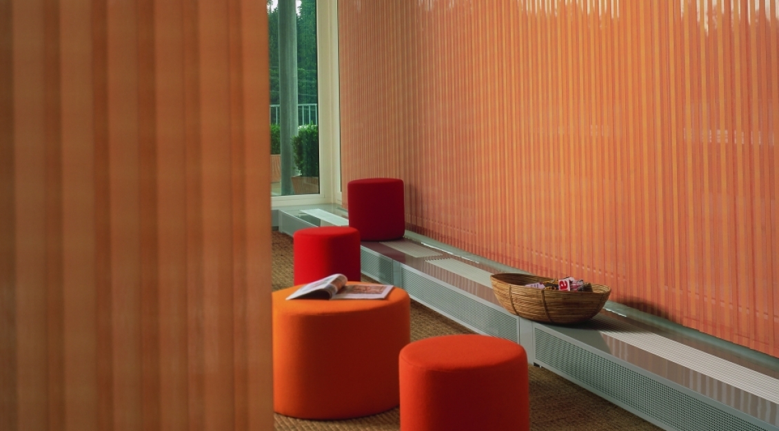 Senkrechtlamellen PORTHOS und ARAMIS von création baumann