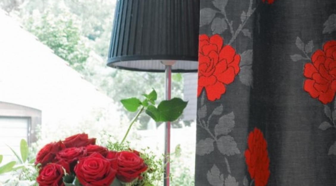 Gobelin 'Pour toi' by JAB ANSTOETZ