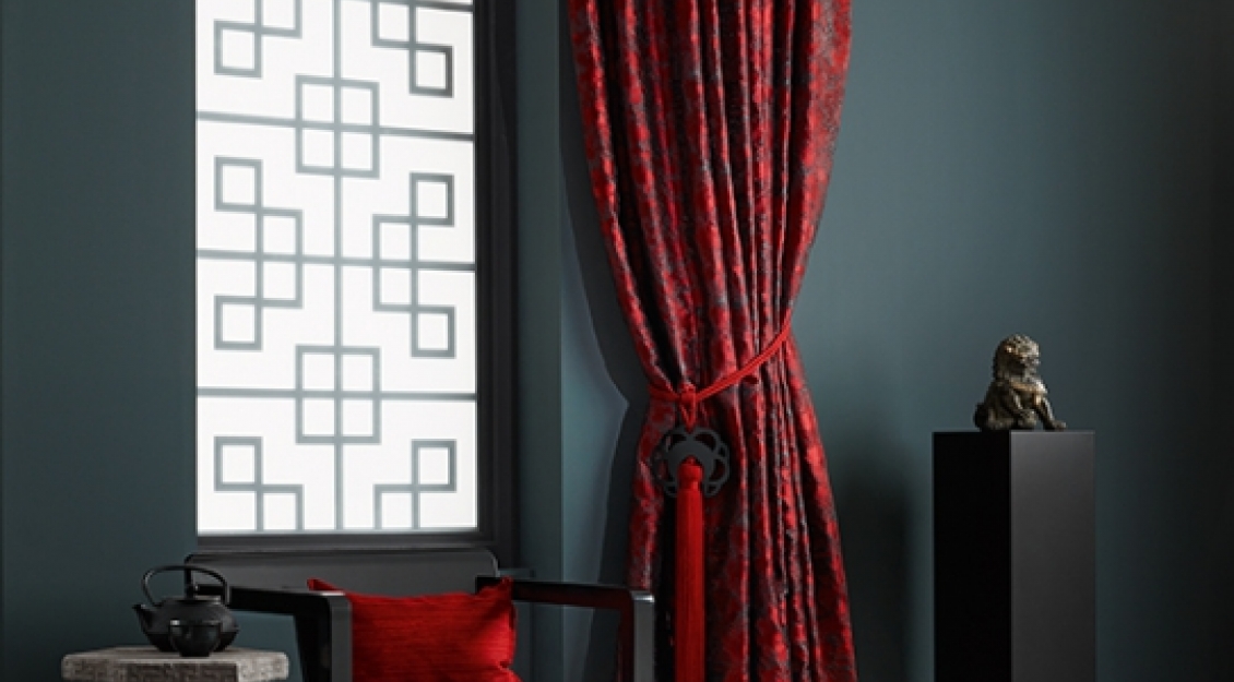 SHANGHAI NIGHTS, Vorhang LIANG