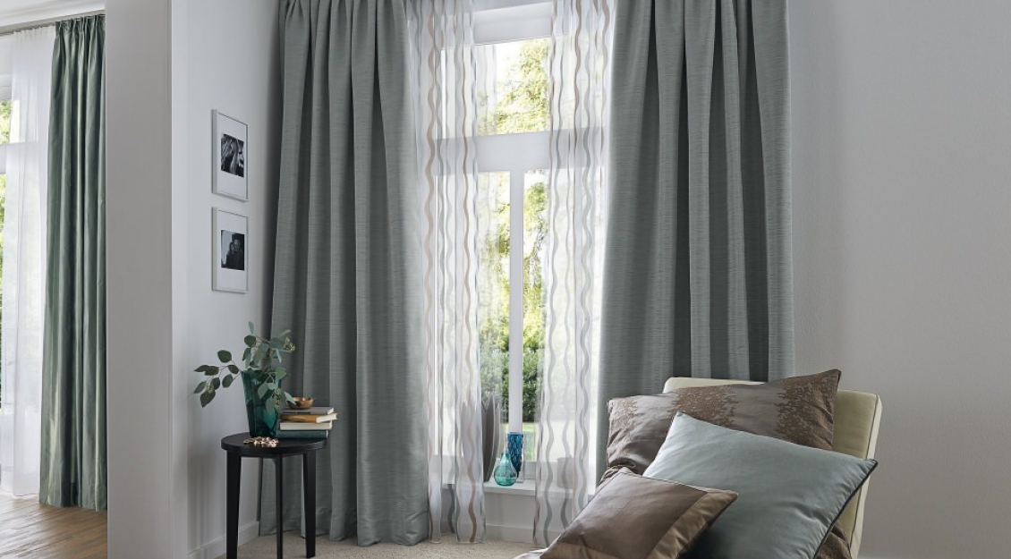 Vorhang EDISON, Store ZALA, Teppich TOUCH