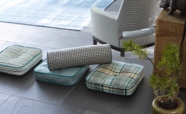 Sessel Pepito 685, Kissen Pepito 954, Pepe 653, Paros 683